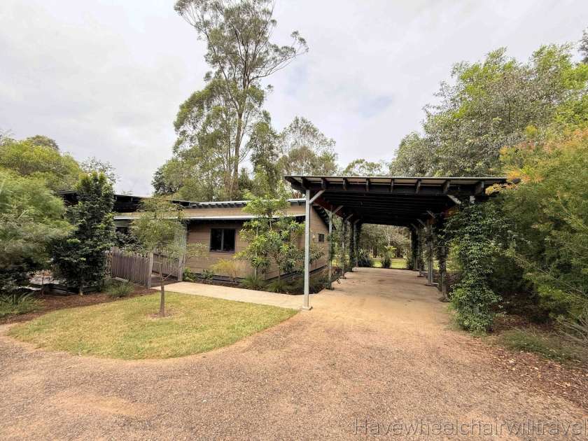 Crocodile Hunter Lodge review - Have Wheelchair Will Travel