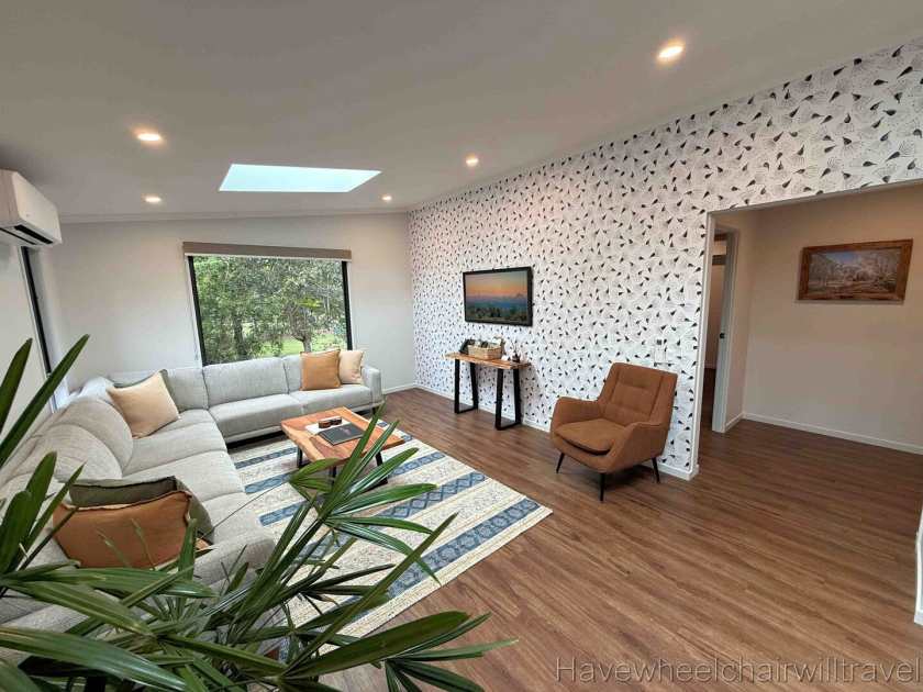 Crocodile Hunter Lodge review - Have Wheelchair Will Travel