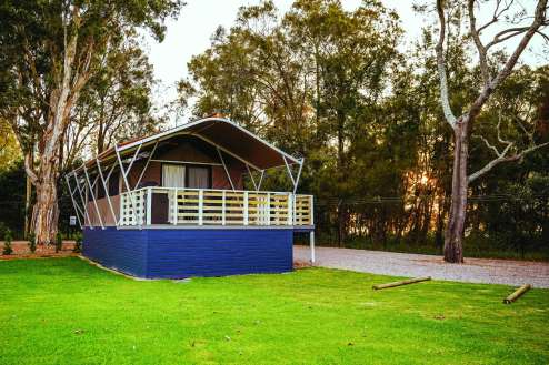 Lake Macquarie Holiday Parks - Swansea Lakeside Holiday Park cabin