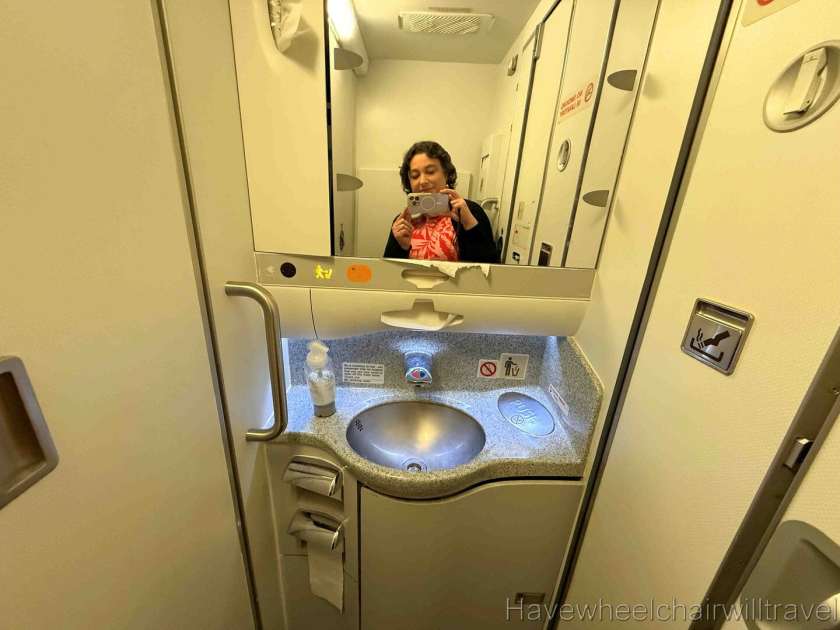 Hawaiian Airlines Extra Comfort review - Have Wheelchair Will Travel