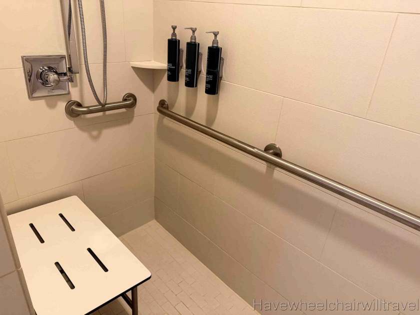 Hilton Chicago Hotel review - Have Wheelchair Will Travel