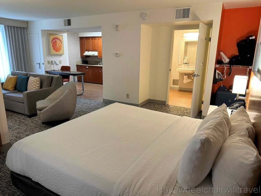 Clementine Hotel & Suites Anaheim - hotel review - Have Wheelchair Will Travel