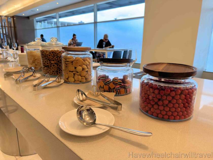Review - Qantas International Business Class Lounge, Sydney - Have Wheelchair Will Travel