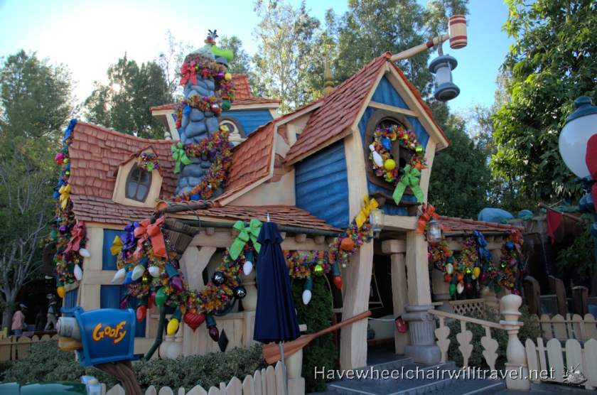 Disneyland at Christmas - Toon Town - Have Wheelchair Will Travel