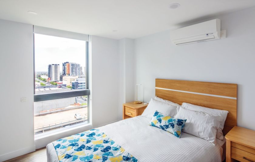 U City Advertorial Image Option