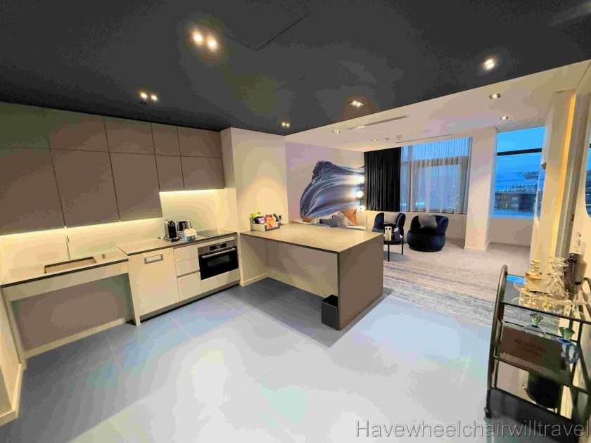 W Hotel Darling Harbour review - Have Wheelchair Will Travel