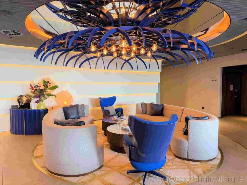 W Hotel Darling Harbour review - Have Wheelchair Will Travel